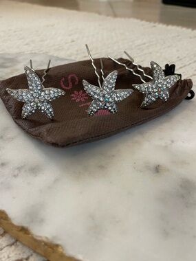 New set of 3 Soho Style starfish hair pins
